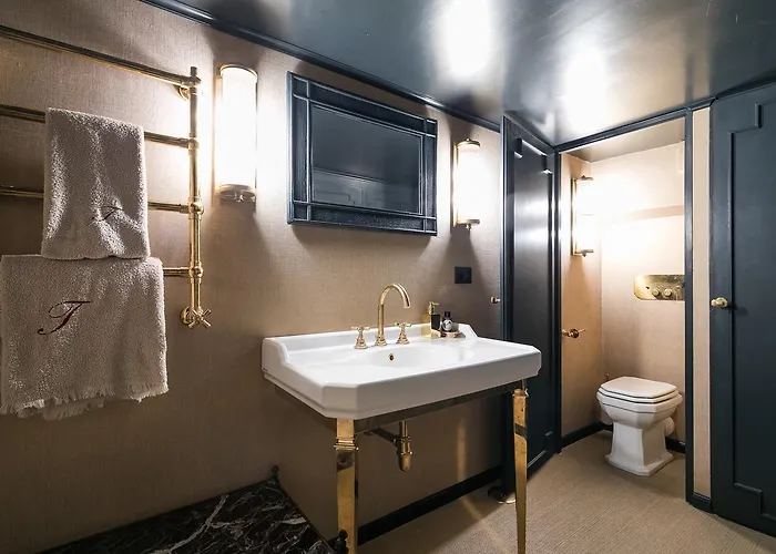 Luxurious Loft Facing The Pantheon Hébergement de vacances