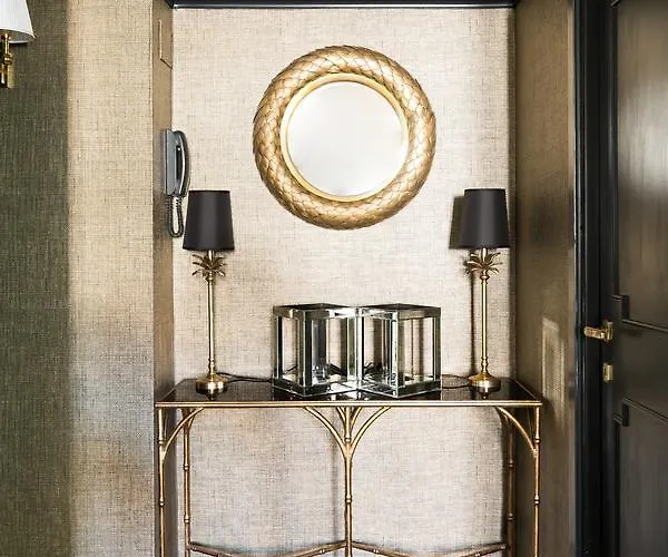 Luxurious Loft Facing The Pantheon Hébergement de vacances *
